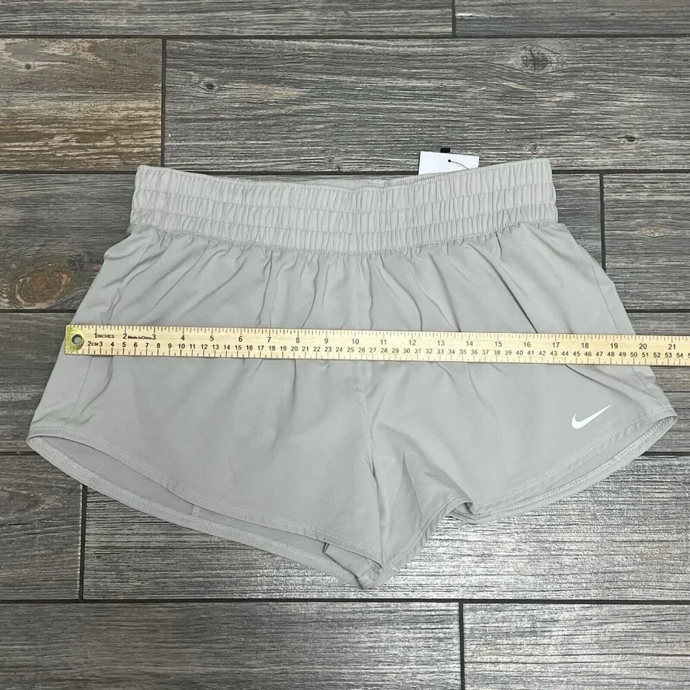 NWT Nike Women's Shorts Medium One Dri-FIT Mid-Rise 3" Brief-Lined DX6010-012 - Picture 14 of 15
